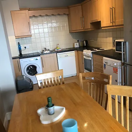 3 Bedroom On The Docks In Galway
