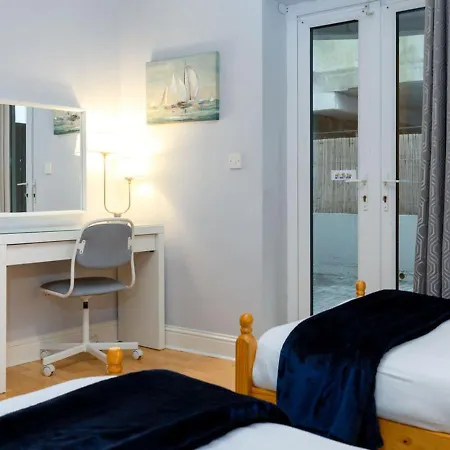 Tonn Na Mara - Lakeside